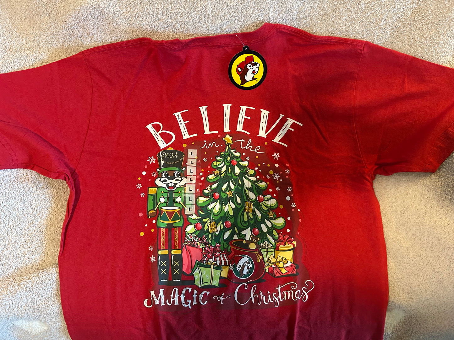 Buc-ee's short sleeve tee-shirt Christmas Themed