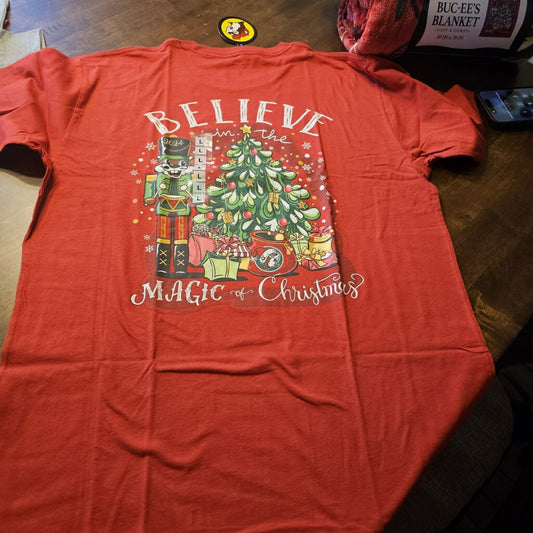 Buc-ee's short sleeve tee-shirt Christmas Themed